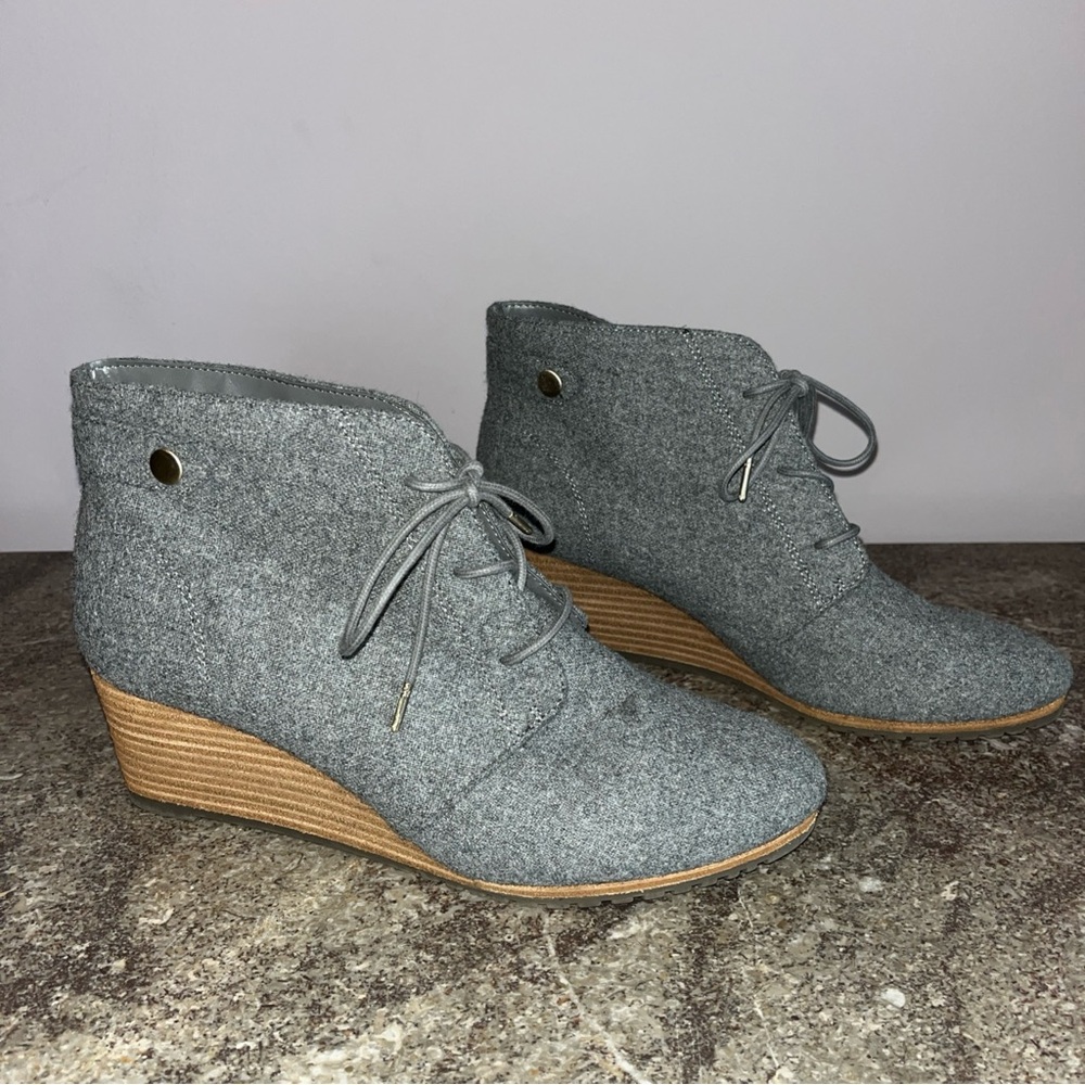 Dr Scholl’s Conquer Wedge Booties Sz 9 Gray Lace Up